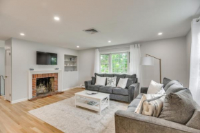 Middletown Vacation Rental 2 Mi to Beach!